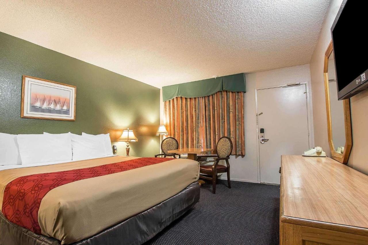 Econo Lodge Anaheim North Exterior foto